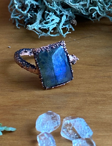 Bague Labradorite carré 6